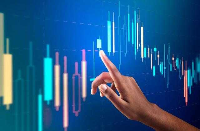 الاستثمار في الأسهم مقابل تداول العقود مقابل الفروقات: فهم الفوارق الجوهرية